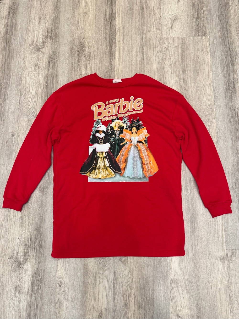 Barbie Winter Wonderland Red Graphic Sweatshirt Size Small Y2K Holiday